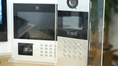 4.3寸人臉識別門口機(jī)